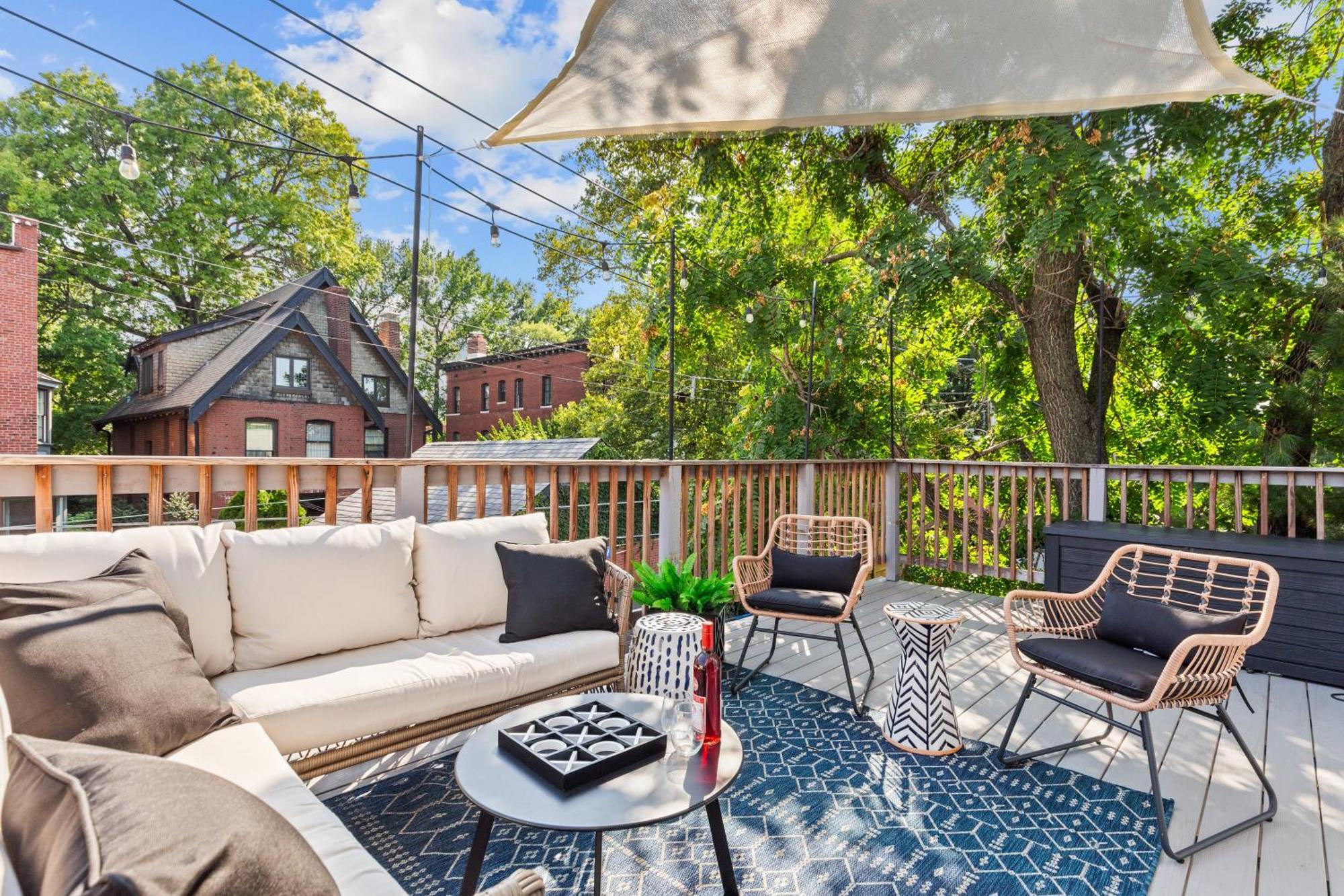 West End Whimsy | Jz Vacation Rentals Tower Grove Exterior foto